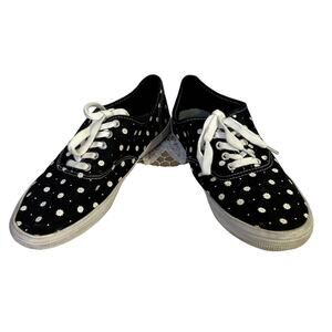 American Eagle size 10 sneakers Black and white flowers Women shoe